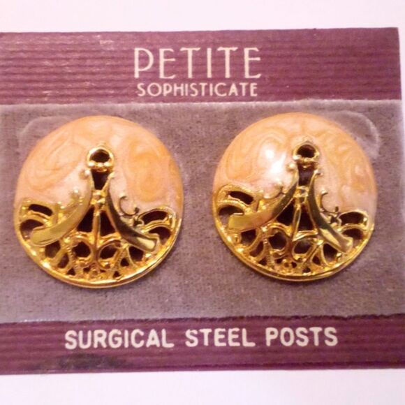 Vintage Petite Sophisticates NOS Gold Tone Enamel Earrings - Picture 1 of 6